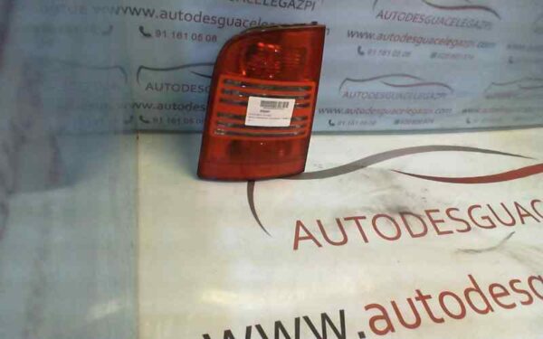 PILOTO TRASERO IZQUIERDO SKODA OCTAVIA BERLINA (1U2)