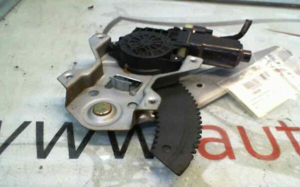 ELEVALUNAS TRASERO IZQUIERDO HYUNDAI GETZ (TB)