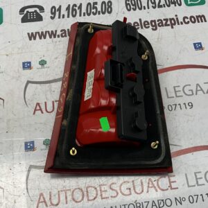 PILOTO TRASERO IZQUIERDO SKODA OCTAVIA BERLINA (1U2)