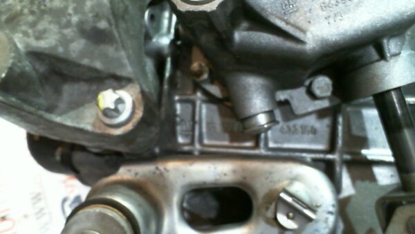 CAJA CAMBIOS OPEL CORSA D