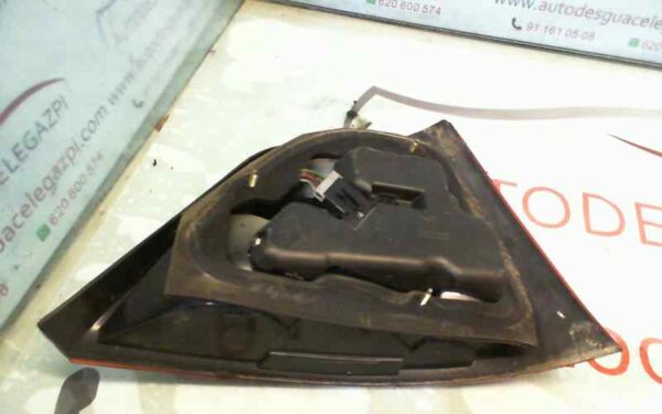 PILOTO TRASERO IZQUIERDO MG ROVER ROVER 25 (RF)