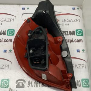 PILOTO TRASERO DERECHO RENAULT CLIO III