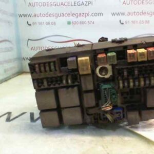 CAJA RELES / FUSIBLES FORD MONDEO BERLINA (GE)