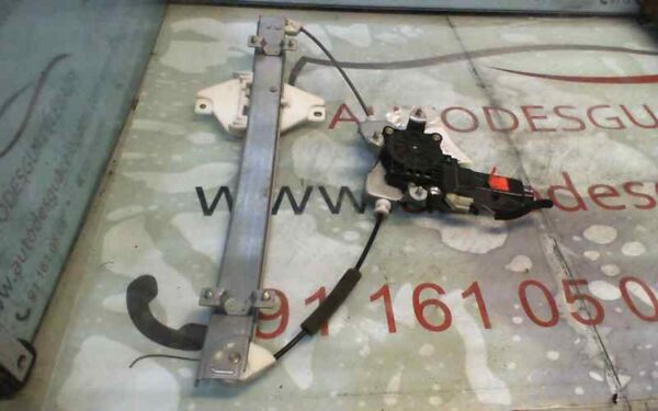 ELEVALUNAS TRASERO DERECHO HYUNDAI SONATA (EF)