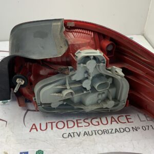 PILOTO TRASERO IZQUIERDO AUDI A3 (8P1)