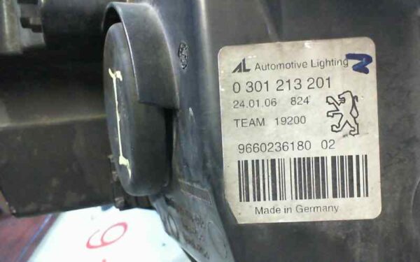 FARO IZQUIERDO PEUGEOT 407 SW