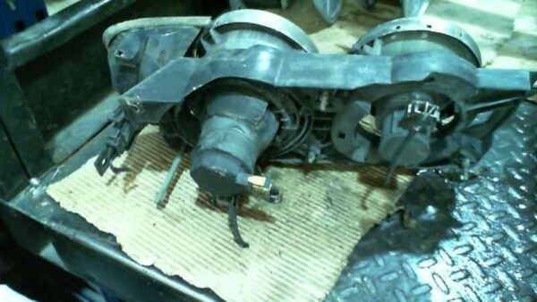FARO DERECHO BMW SERIE 5 BERLINA (E34)