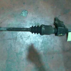 TRANSMISION DELANTERA DERECHA SUZUKI SWIFT BERLINA (SF/MA)