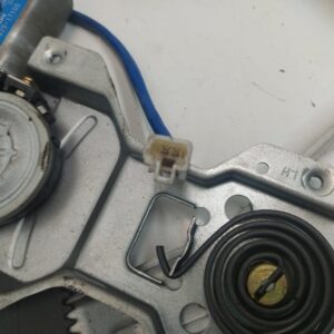 ELEVALUNAS DELANTERO DERECHO HYUNDAI MATRIX (FC)