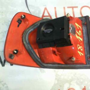 PILOTO TRASERO DERECHO AUDI A6 BERLINA (C4)