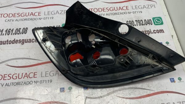 PILOTO TRASERO DERECHO OPEL ASTRA H BERLINA