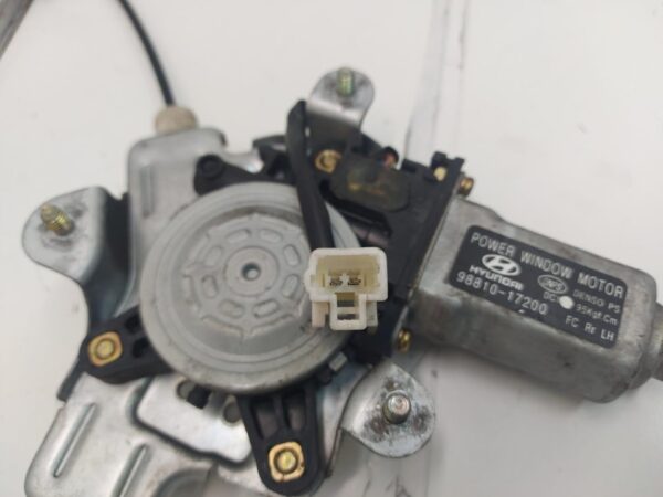 ELEVALUNAS TRASERO IZQUIERDO HYUNDAI MATRIX (FC)