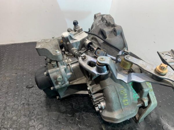 CAJA CAMBIOS OPEL CORSA D