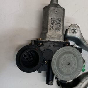 ELEVALUNAS DELANTERO DERECHO TOYOTA COROLLA VERSO (E12)