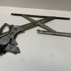 ELEVALUNAS DELANTERO IZQUIERDO TOYOTA COROLLA VERSO (E12)