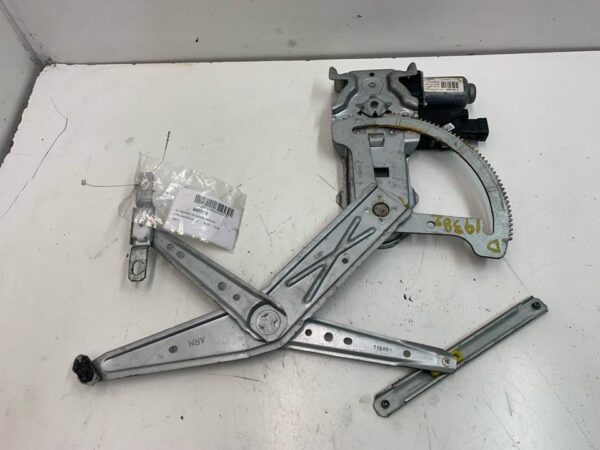 ELEVALUNAS DELANTERO DERECHO OPEL MERIVA