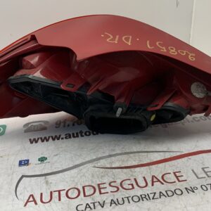 PILOTO TRASERO DERECHO PEUGEOT 207