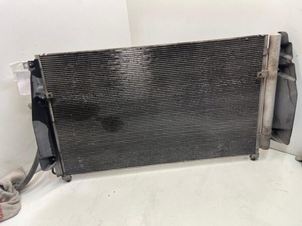 CONDENSADOR / RADIADOR  AIRE ACONDICIONADO KIA CARNIVAL
