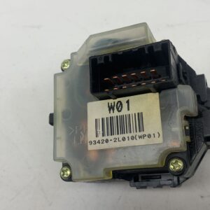 MANDO MULTIFUNCION HYUNDAI I30 (FD)