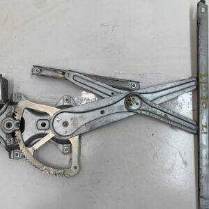 ELEVALUNAS DELANTERO IZQUIERDO TOYOTA VERSO (AUR2/ZGR2)