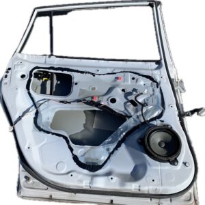 PUERTA TRASERA IZQUIERDA TOYOTA VERSO (AUR2/ZGR2)