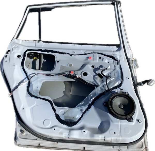 PUERTA TRASERA IZQUIERDA TOYOTA VERSO (AUR2/ZGR2)