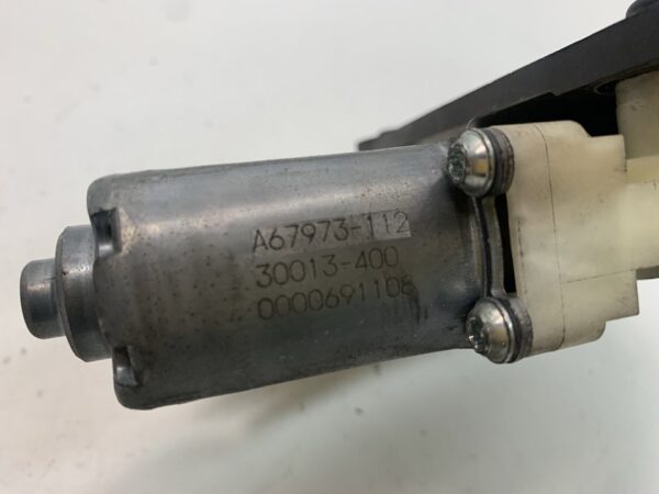 ELEVALUNAS TRASERO DERECHO SEAT TOLEDO (KG3)