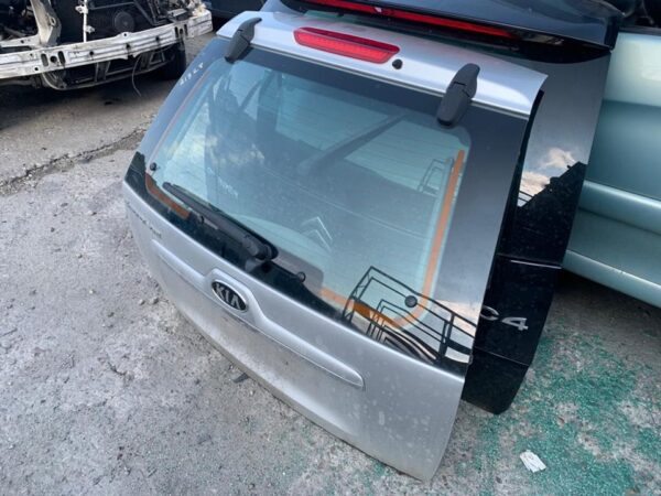 PORTON TRASERO KIA SPORTAGE (KM)