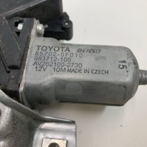 ELEVALUNAS DELANTERO DERECHO TOYOTA YARIS (KSP9/SCP9/NLP9)