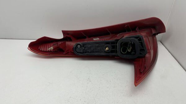 PILOTO TRASERO DERECHO PEUGEOT 206 SW