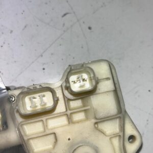 CERRADURA PUERTA DELANTERA DERECHA HONDA CIVIC BERLINA 3