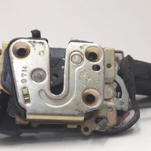 CERRADURA PUERTA DELANTERA IZQUIERDA  SUBARU LEGACY BERL./FAMILIAR B12