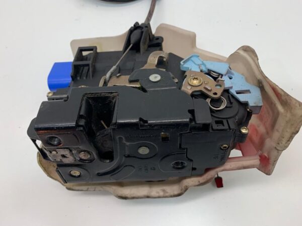 CERRADURA PUERTA DELANTERA DERECHA VOLKSWAGEN GOLF V (1K1)(10.2003)