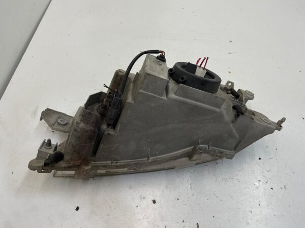 FARO DERECHO MAZDA PREMACY (CP)