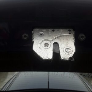 CERRADURA MALETERO / PORTON OPEL CORSA D