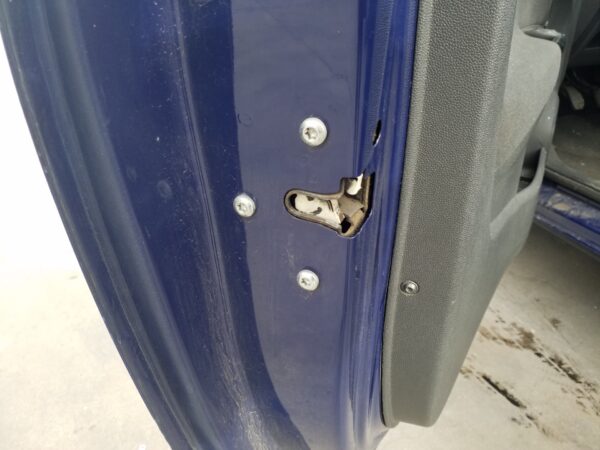 CERRADURA PUERTA DELANTERA IZQUIERDA  OPEL CORSA D