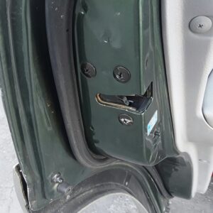 CERRADURA PUERTA TRASERA IZQUIERDA  KIA SORENTO