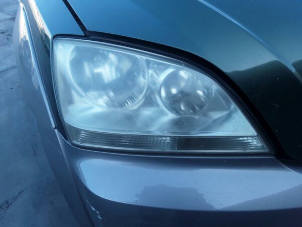 FARO DERECHO KIA SORENTO