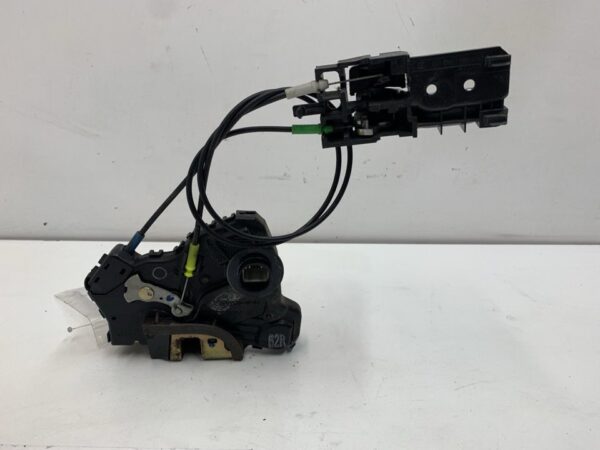 CERRADURA PUERTA DELANTERA DERECHA TOYOTA AVENSIS BERLINA