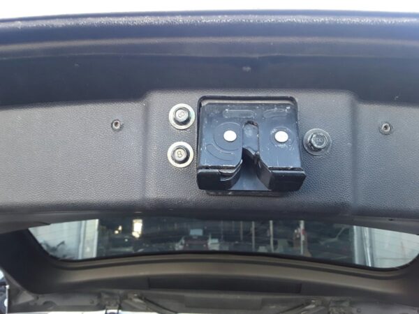 CERRADURA MALETERO / PORTON MAZDA 5 BERL.