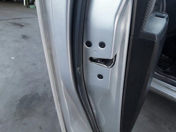 CERRADURA PUERTA DELANTERA IZQUIERDA  MAZDA 5 BERL.