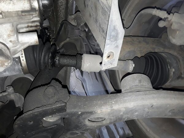 TRANSMISION DELANTERA IZQUIERDA MAZDA 5 BERL.