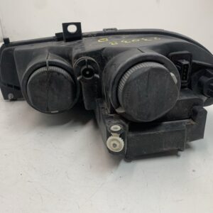 FARO DERECHO ALFA ROMEO 156
