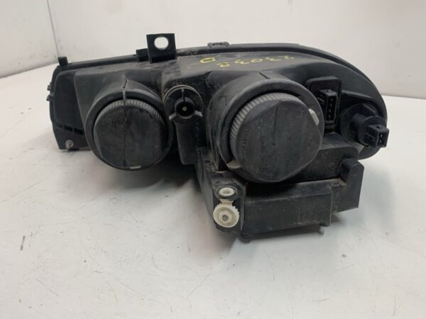 FARO DERECHO ALFA ROMEO 156