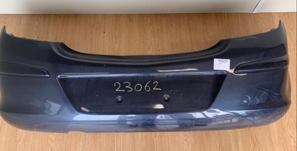 PARAGOLPES TRASERO OPEL CORSA D