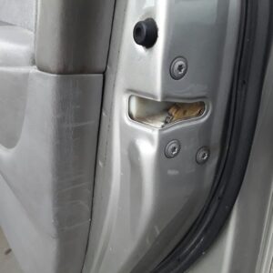 CERRADURA PUERTA DELANTERA DERECHA TOYOTA PRIUS