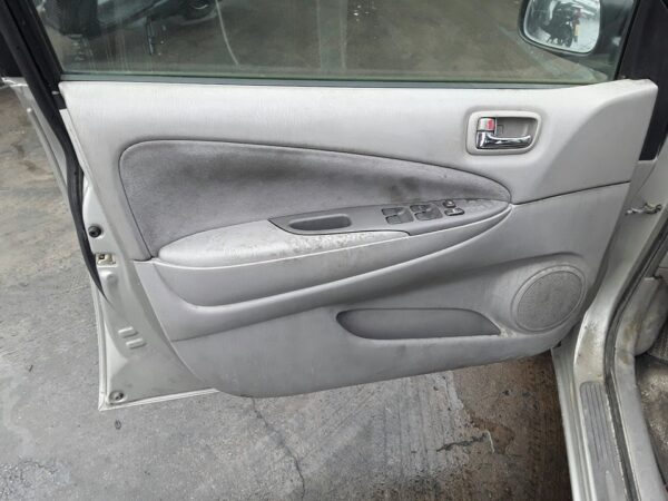 ELEVALUNAS DELANTERO IZQUIERDO TOYOTA PRIUS