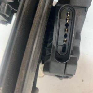 CERRADURA PUERTA TRASERA DERECHA  FORD FOCUS TURN.