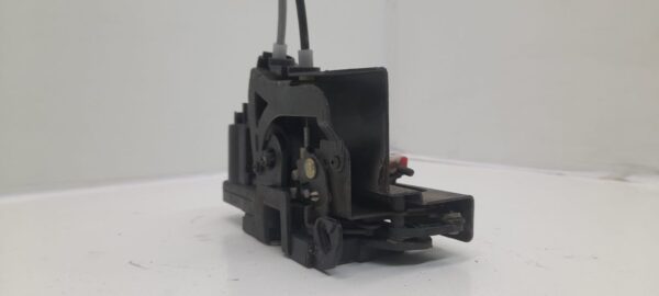 CERRADURA PUERTA DELANTERA IZQUIERDA  SSANGYONG KYRON