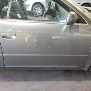 PUERTA DELANTERA DERECHA AUDI A6 BERLINA